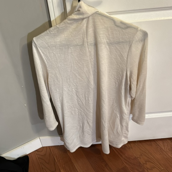 Cardigan - Picture 2 of 3